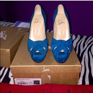 Louboutin Aborina 37